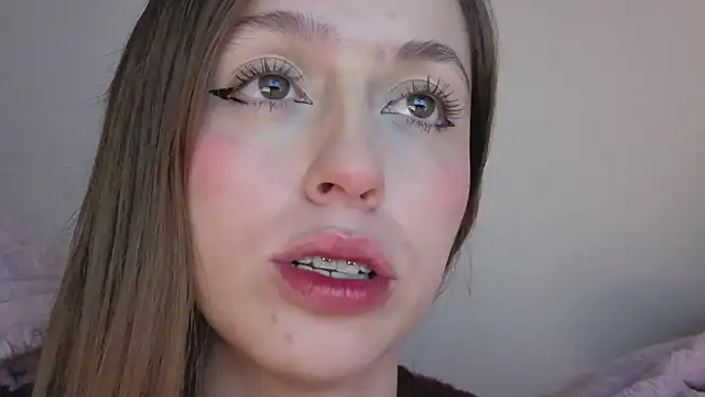 SofiaGc online show from 11/23/25, 03:49