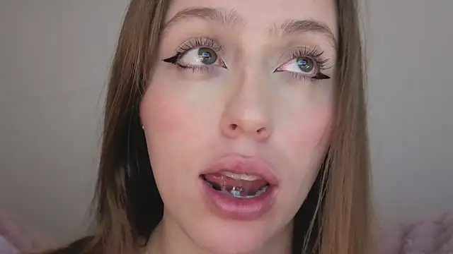 SofiaGc online show from 10/08/25, 03:52