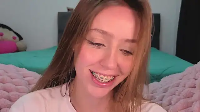 Snapshot of SofiaGc chatting on 02/24/26, 03:51 SofiaGc online show from 02/24/26, 03:51