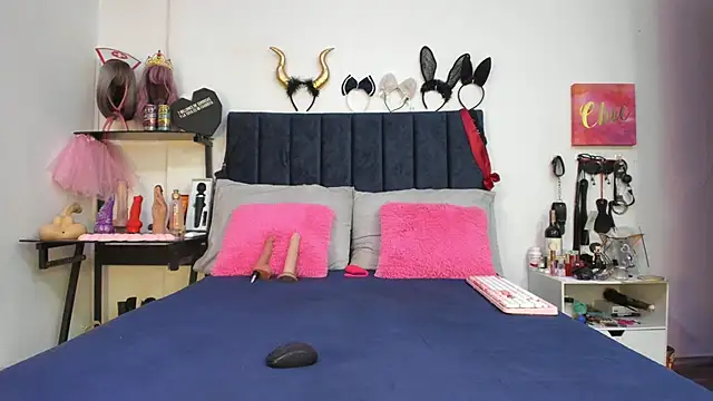 emmily giraldo online show from 03/25/26, 12:26