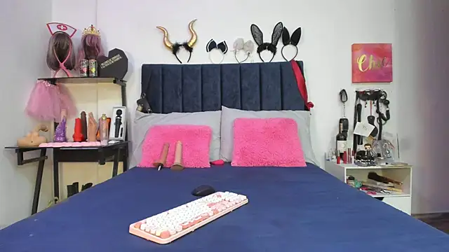 emmily giraldo online show from 07/09/26, 12:48