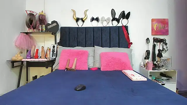 emmily giraldo online show from 03/21/26, 12:31