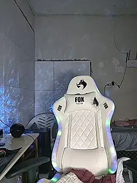 dani123unica online show from 11/22/25, 10:52