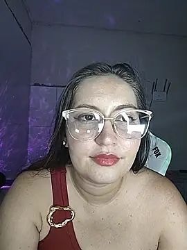 dani123unica online show from 11/21/25, 10:42