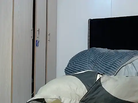 sexxyykittyy online show from 11/25/25, 04:24