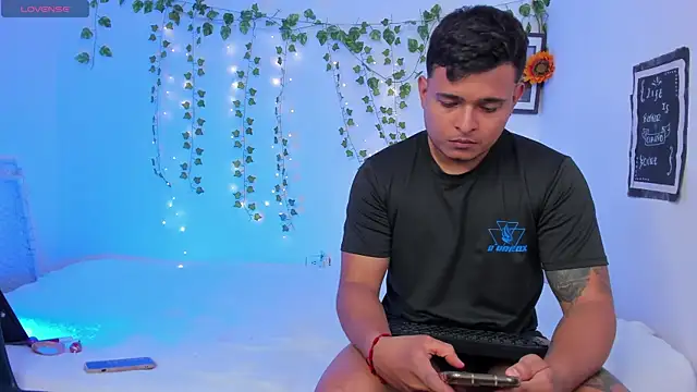 Khefthany online show from 04/18/26, 08:09