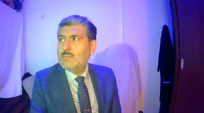 BushBator online show from 03/04/25, 07:41