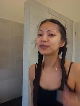 xKimRose online show from 04/05/26, 10:11