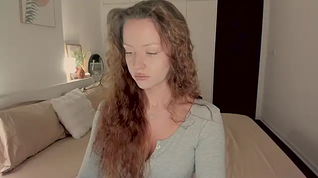 Snapshot of aveme_melissa chatting on 07/19/26, 04:10 aveme melissa online show from 07/19/26, 04:10