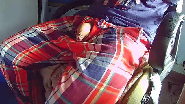 vladimirput4 online show from 01/08/26, 09:26