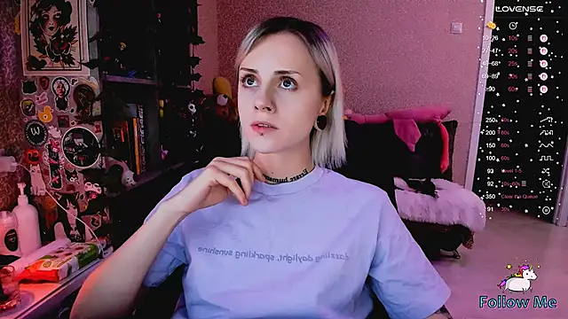 NaniMoore online show from 01/09/26, 08:05