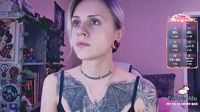 NaniMoore online show from 02/25/26, 05:02