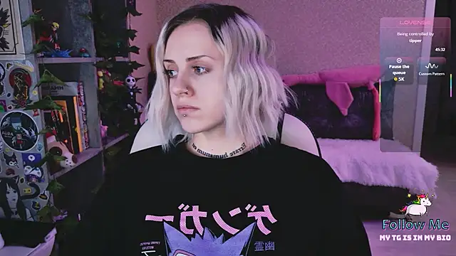 NaniMoore online show from 02/07/26, 08:17