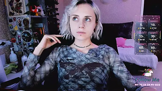 NaniMoore online show from 11/15/25, 08:35