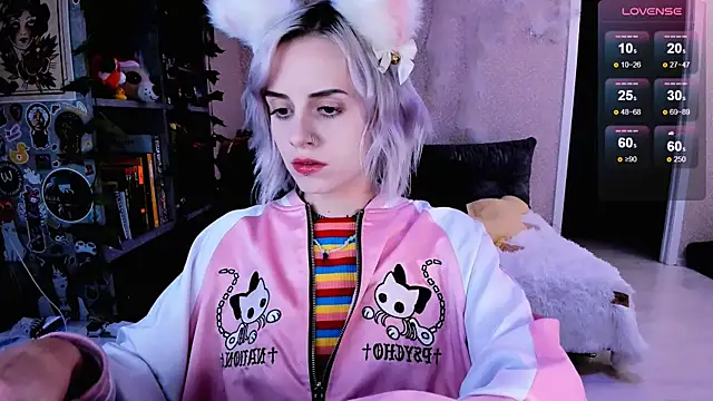 NaniMoore online show from 10/07/25, 08:10