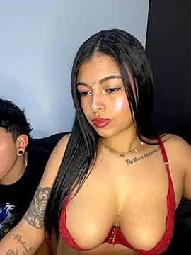 Dulce-diosa online show from 11/29/25, 03:17