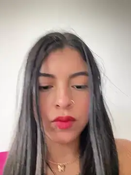 Snapshot of Dulce-diosa chatting on 02/25/25, 10:42 Dulce-diosa online show from 02/25/25, 10:42
