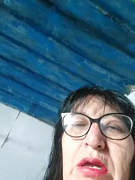 clarita 01 online show from 11/29/25, 12:16