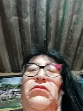 clarita 01 online show from 10/16/25, 11:18