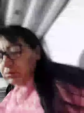 Snapshot of clarita_01 chatting on 06/21/26, 11:05 clarita 01 online show from 06/21/26, 11:05