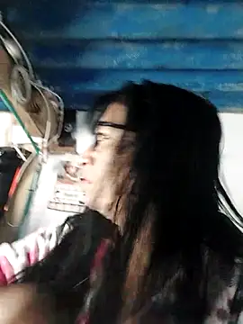 clarita 01 online show from 04/15/26, 01:37