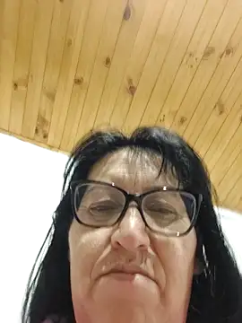 Snapshot of clarita_01 chatting on 05/15/26, 10:24 clarita 01 online show from 05/15/26, 10:24
