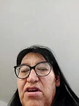 clarita 01 online show from 10/12/25, 10:49