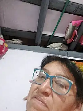 clarita 01 online show from 03/29/26, 04:25