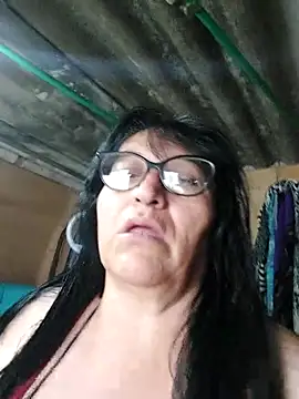 clarita 01 online show from 11/24/25, 12:49