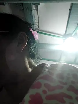 clarita 01 online show from 12/05/25, 03:05