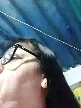 Snapshot of clarita_01 chatting on 05/29/26, 10:32 clarita 01 online show from 05/29/26, 10:32