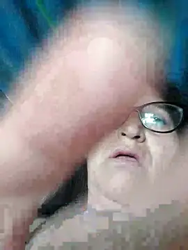 clarita 01 online show from 12/20/25, 01:36