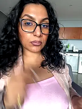 Indianbutter11 online show from 11/10/25, 04:50