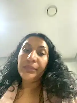 Indianbutter11 online show from 11/21/25, 05:12