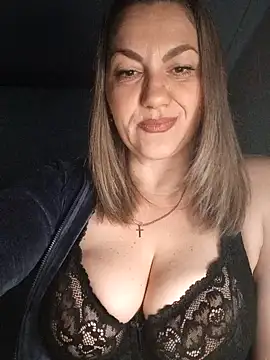 Ant0nina online show from 12/28/24, 10:44