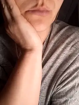 Ant0nina online show from 02/09/25, 06:37