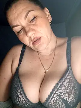 Ant0nina online show from 11/05/25, 11:08