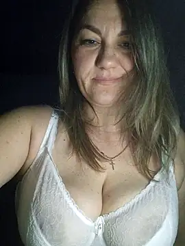 Ant0nina online show from 12/17/25, 10:26