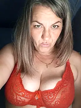 Ant0nina online show from 09/24/25, 09:43