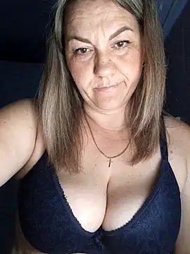 Ant0nina online show from 10/02/25, 09:40