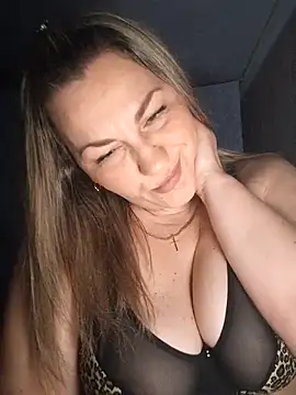 Ant0nina online show from 03/05/25, 10:21