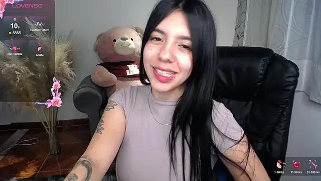 Snapshot of Alin_Aly chatting on 02/17/26, 03:59 Alin Aly online show from 02/17/26, 03:59