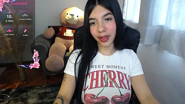 Snapshot of Alin_Aly chatting on 02/11/26, 03:45 Alin Aly online show from 02/11/26, 03:45