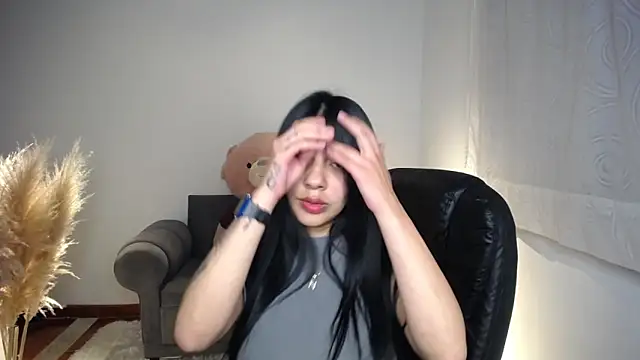 Snapshot of Alin_Aly chatting on 01/07/26, 11:10 Alin Aly online show from 01/07/26, 11:10