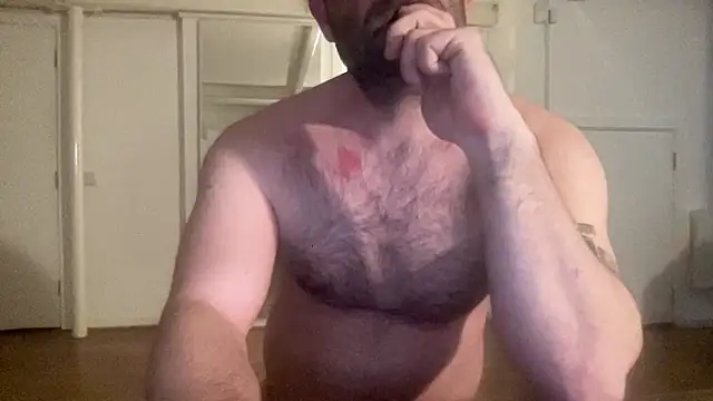 Snapshot of Horny_littledevil chatting on 02/26/25, 10:36 Horny littledevil online show from 02/26/25, 10:36