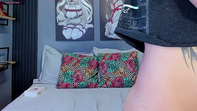 Ethan lennox online show from 04/11/26, 08:56