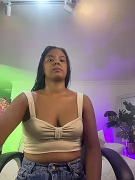 JANYLOVE   online show from 05/18/26, 10:53