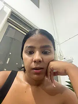 JANYLOVE   online show from 11/08/25, 10:52