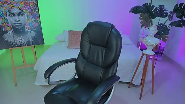 JANYLOVE   online show from 03/13/26, 10:53