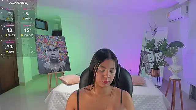 JANYLOVE   online show from 12/22/25, 10:59